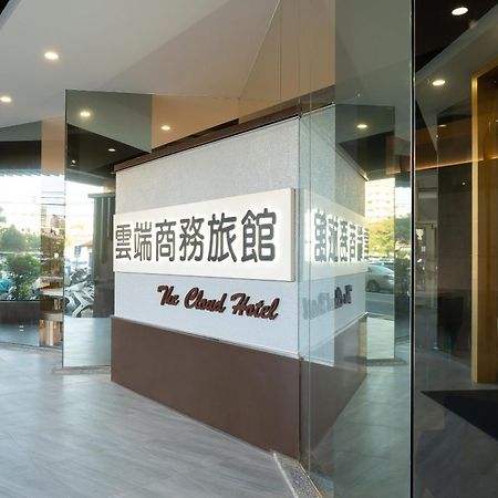 เดอะ ยัง โฮเทล  Hotel จูเป่ย ภายนอก รูปภาพ